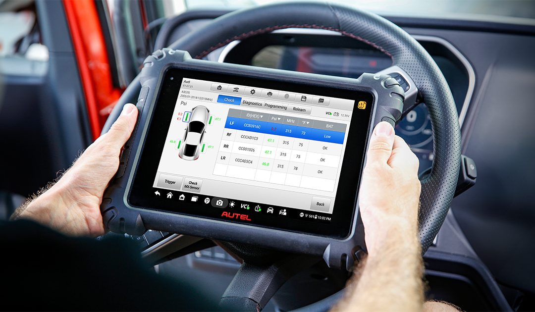 The MaxiTPMS TS900, Your Next Diagnostics, Service & TPMS Tablet